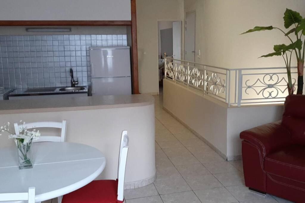 Maison de village 60m2 pratique et confortable La Palme Extérieur photo